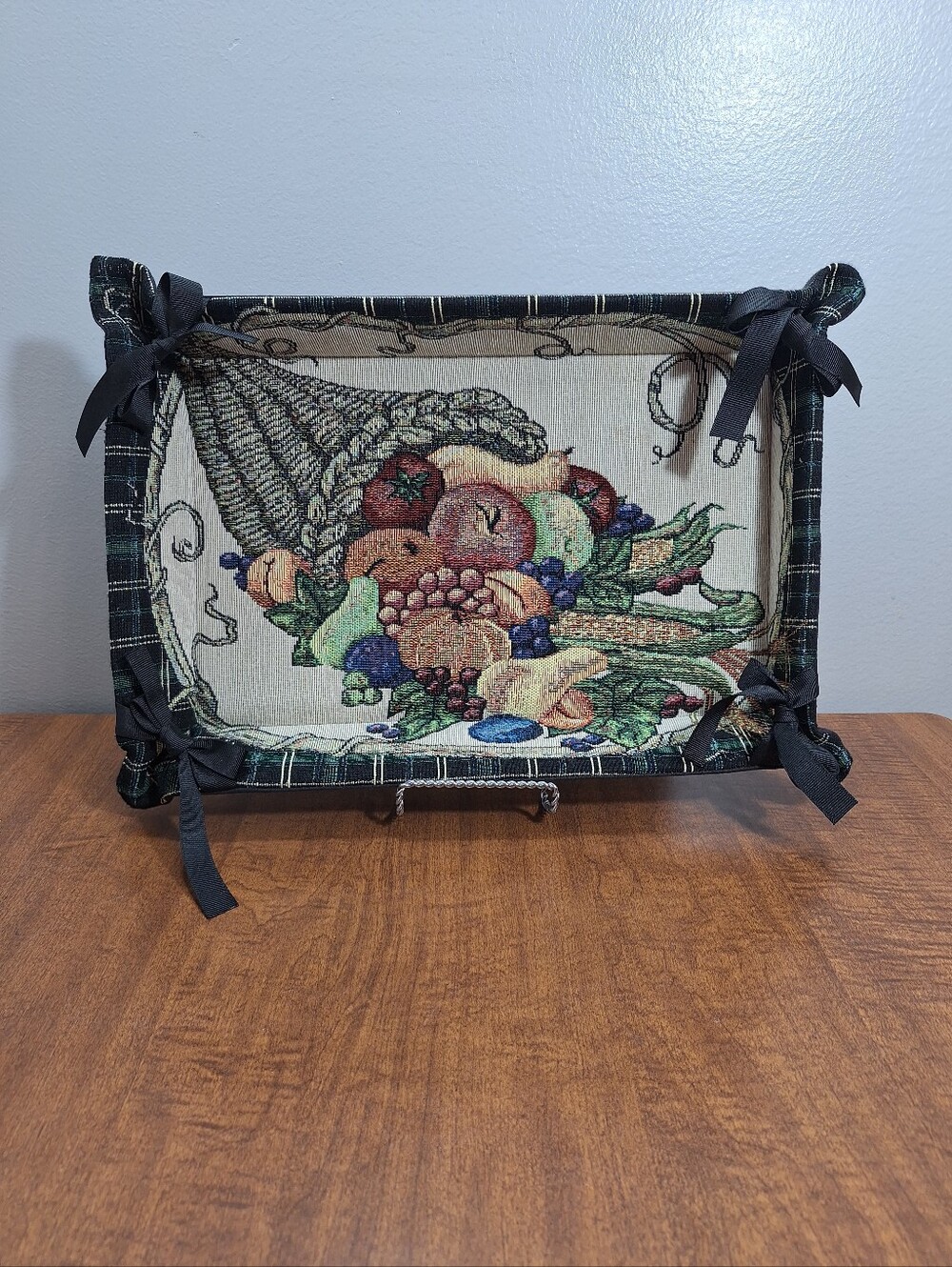 Fall Harvest Woven Tapestry Plaid Tray Bread Basket Cornucopia Fruit Decor 15x10